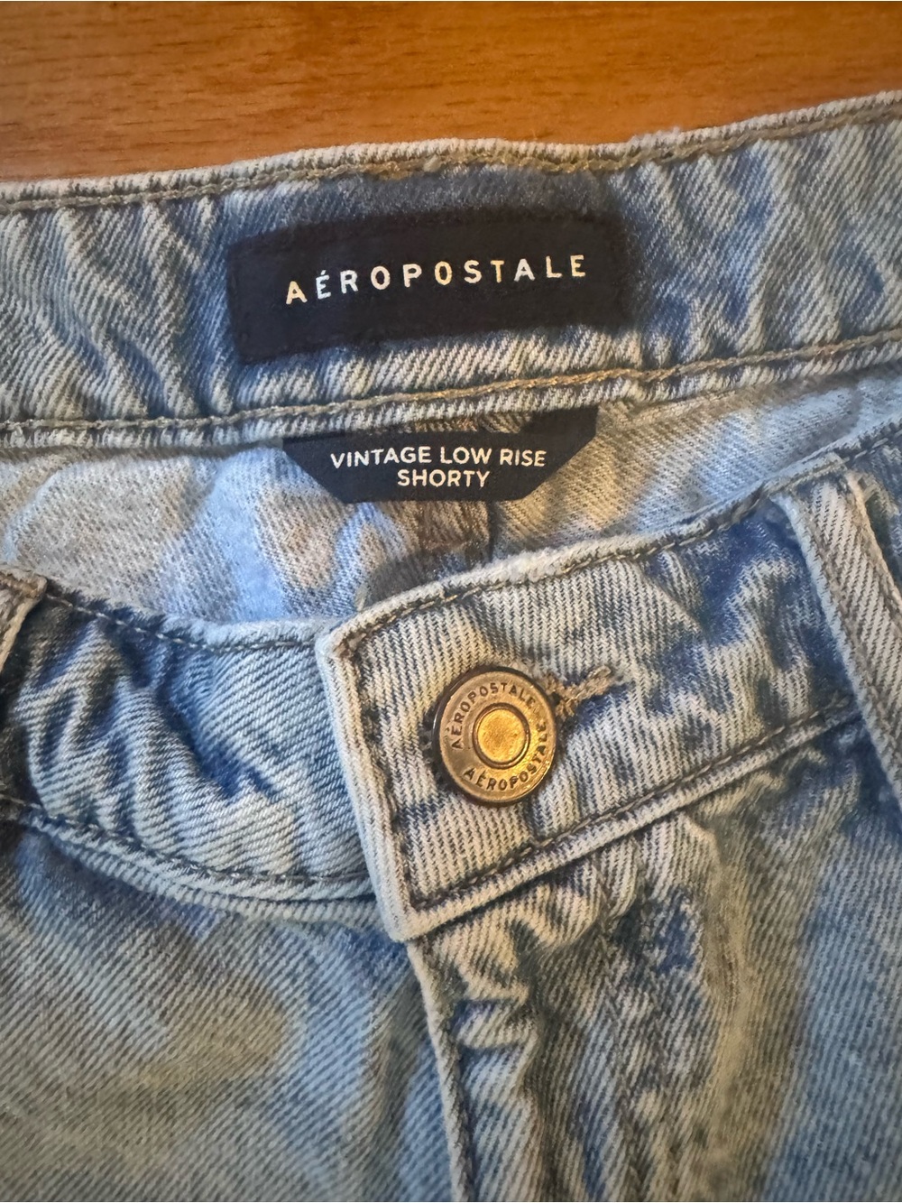 Bundle 4 $10 items for $30 Aeropostale Low Rise Denim Shorts Lace Insets 4 - Picture 4 of 6